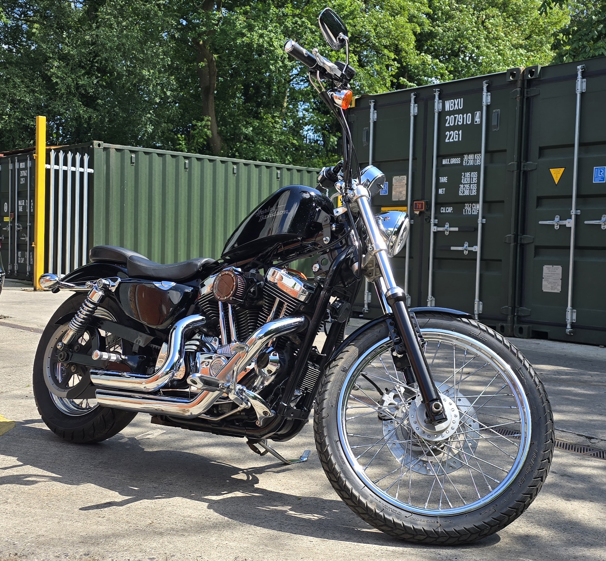 Harley-Davidson XL1200V Seventy Two